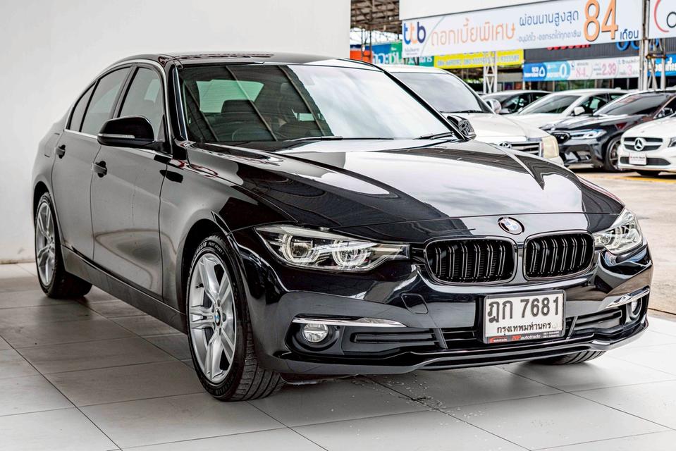 รหัสรถ NP7681 BMW 320d ICONIC LCI 2017 7