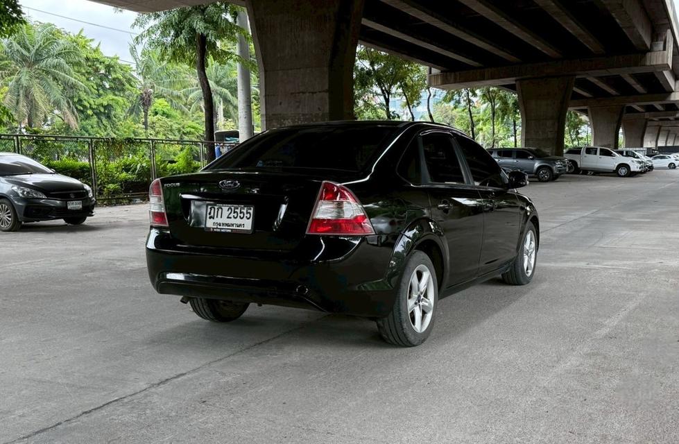 Ford Focus 1.8 Sedan AT ปี 2011
