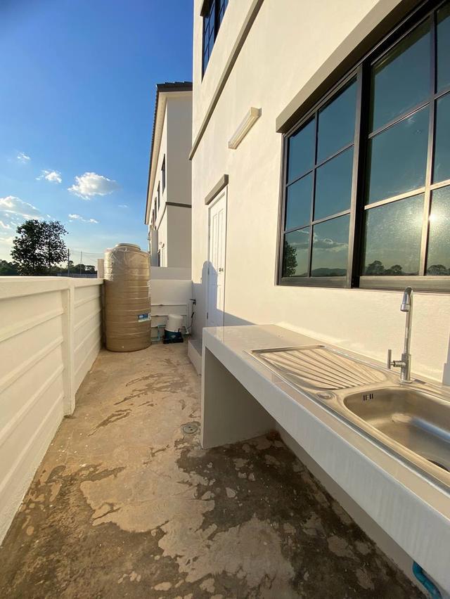 บ้านใหม่ให้เช่า ทาวน์โฮม2ชั้น 3 ห้องนอน 3 ห้องน้ำ 16