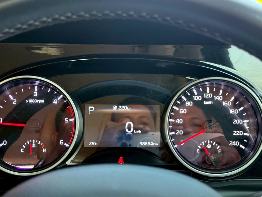 KIA CARNIVAL 2.2 EX ปี 2022 โฉม ปี21-ปัจจุบัน รูปที่ 14