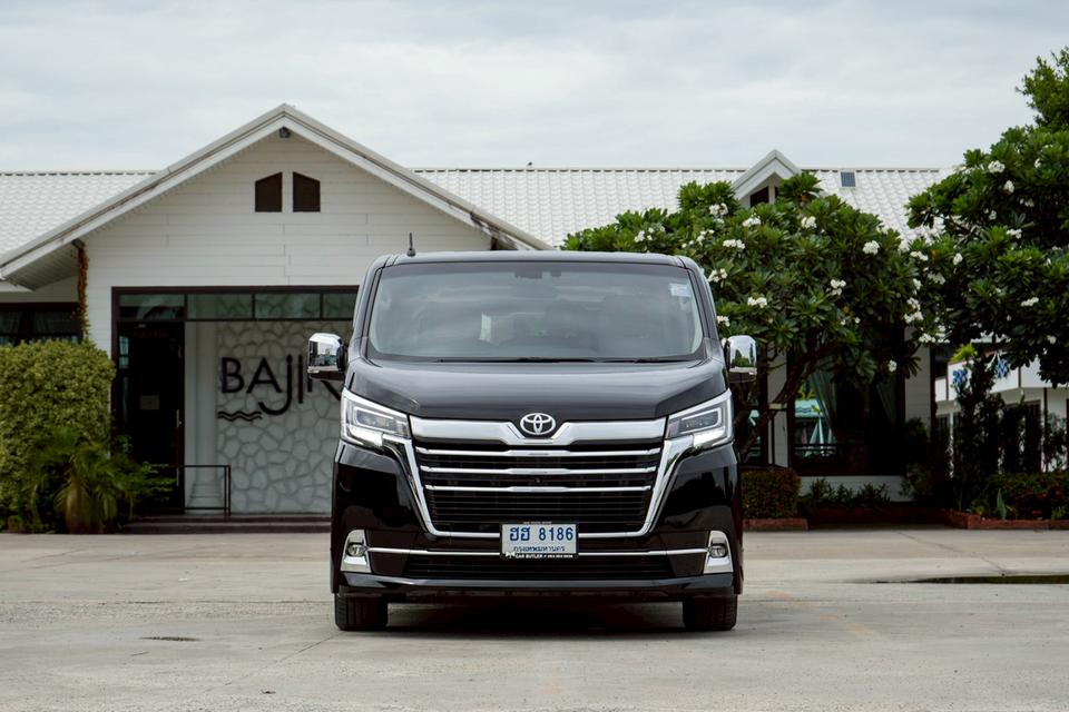รหัสรถ CBL8186 TOYOTA Majesty 2.8 Premium AT 2020