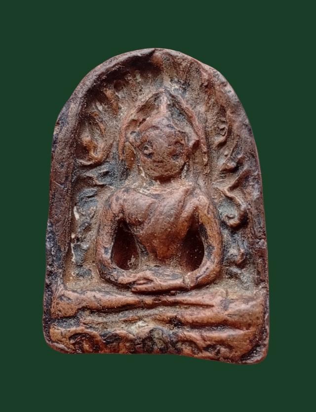 พระกำแพงซุ้มกอพิมพ์ใหญ่