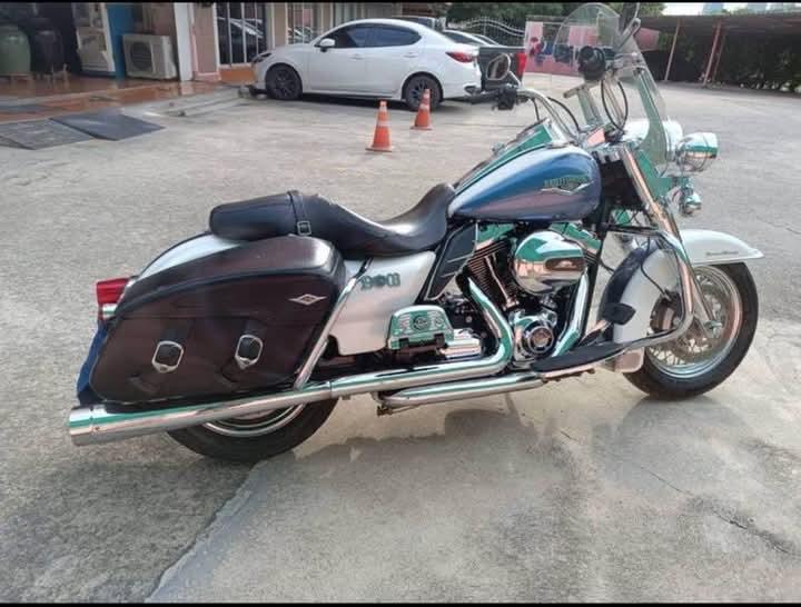 Harley Davidson Road King 2015 5