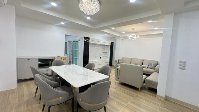 ให้เช่า ทาวน์โฮม ห้วยขวาง รัชดา18เฟอร์นิเจอร์ไหม่ เครื่องใช้ไฟฟ้าครบ บ้านว่างพร้อมอยู่ 2