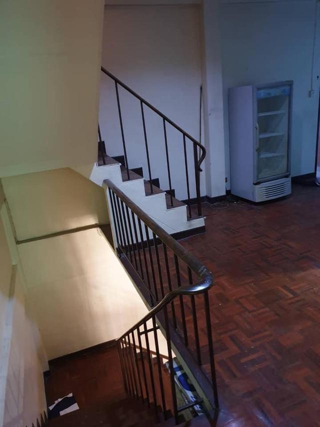 ทาวน์เอ้าส์ 3 ชั้น 4 ห้องนอน 2 ห้องน้ำ ขนาด 60 ตร.ว. เข้า-ออก จรัญฯ65 หรือ สิรินธร ซ.5 6