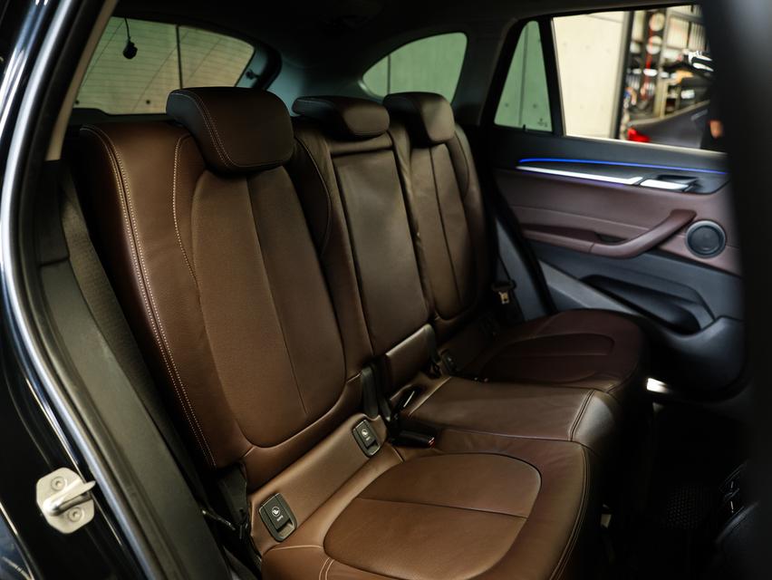 2022 BMW X1 2.0 F48 (ปี 16-20) sDrive20d xLine SUV AT รูปที่ 16