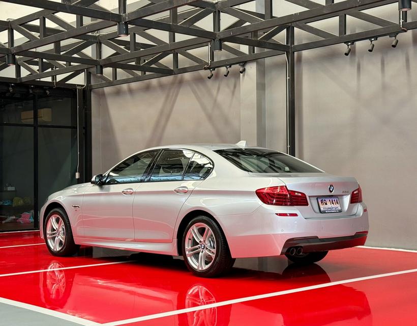 2015 BMW 525D MSPORT LCI รถมือเดียวออกป้ายแดง รถวิ่งน้อย เข้าศูนย์ทุกระยะ รถไม่เคยมีอุบัติเหตุครับ รูปที่ 6