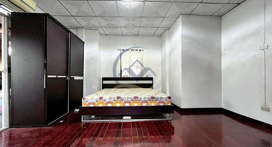 โครงการอัมรินทร์ 3 สายไหม ซอยสายไหม 13 บ้านเดี่ยว 2 ชั้น โครงการติดถนนใหญ่ สายไหม ตามสภาพ เหมาะสำหรับรีโนเวท ราคายังเจรจาได้ ใกล้รถไฟฟ้า 17