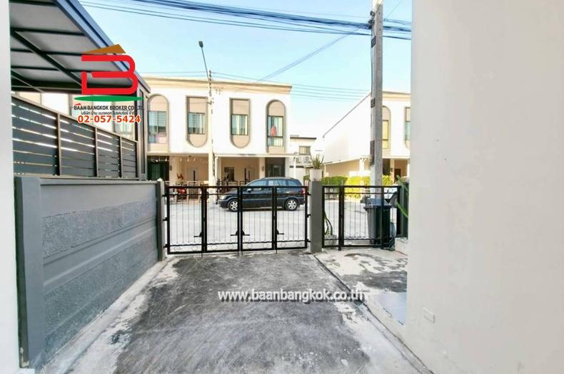 ทาวน์เฮาส์ หมู่บ้าน M Life (เอ็มไลฟ์) สถานีรถไฟฟ้าคูคต เนื้อที่ 18.6 ตรว. ใกล้ BTS คูคต เพียง 8 นาที ถนนลำลูกกา ตำบลลาดสวาย อำเภอลำลูกกา จังหวัดปทุมธา 4