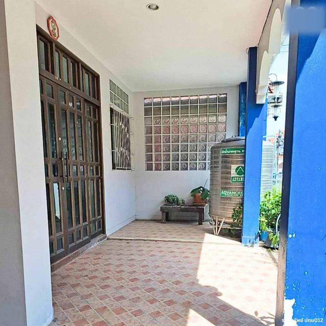 ให้เช่าบ้านเลี้ยงสัตว์ได้ หมู่บ้านวรารักษ์ คลองสาม คลองหลวง ปทุมธานี ใกล้บิ๊กซีคลองสาม,ฟิวเจอร์ พื้นที่ 18 ตรว.4นอน 2น้ำ 1ครัว จอดรถในบ้าน 1 คัน หน้าบ 3