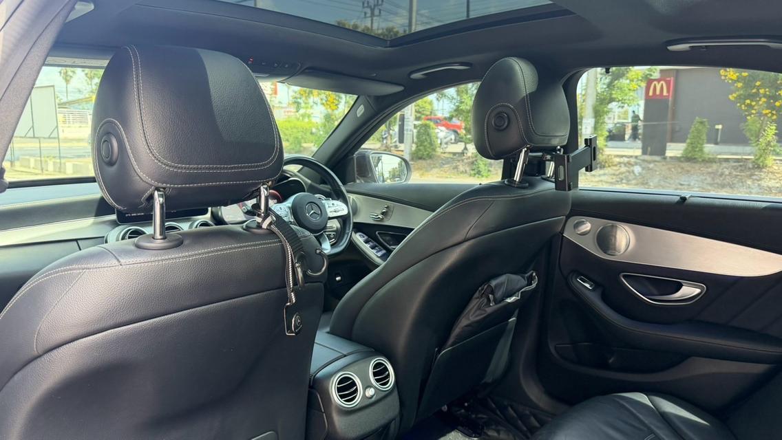 รหัสรถ KPV53 BENZ C220d AMG 2019 รูปที่ 11