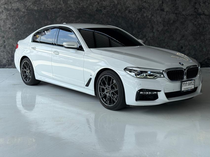 เข้าใหม่กับ BMW 520d G30 Sportline รหัส JRS9852 10