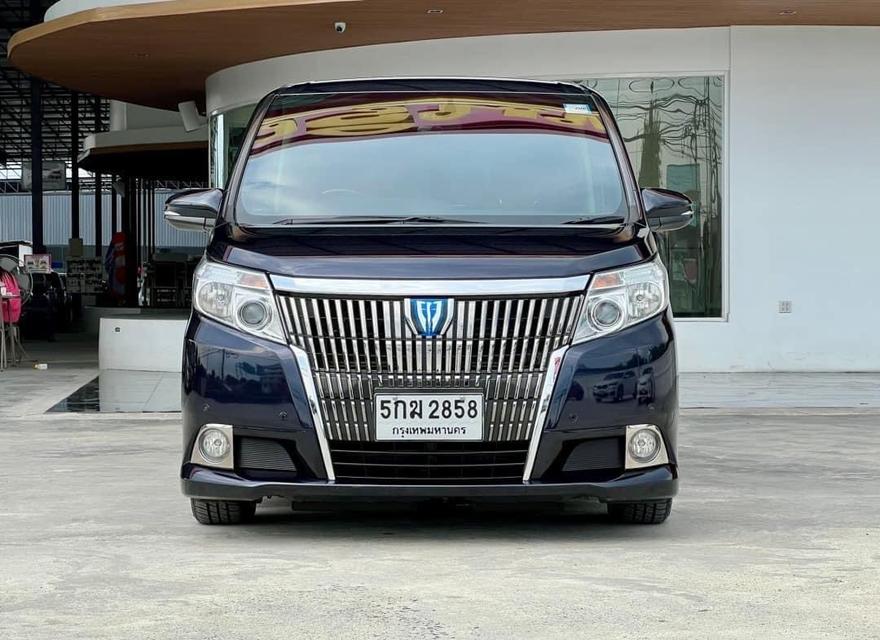 ขายToyota Esquire 1.8Gi Hybrid ปี 15 2