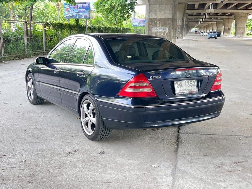 รหัสรถ WMT1352 Benz C200 2.0 Kompressor ปี 2003