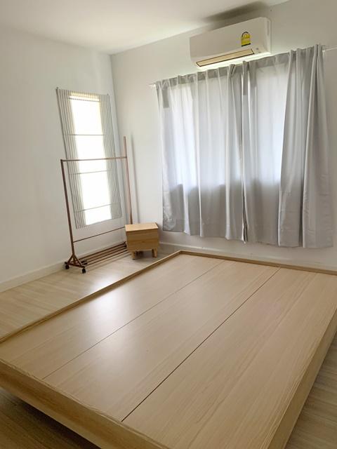 บ้านเดี่ยวสวนใหญ่ ให้เช่า 51 ตรว. 3นอน ม.เอแบค 1.4 กม. โรงพยาบาลบางเสาธง 2A/C 2น้ำ 2จอดรถ 168ตรม. บางบ่อ สมุทรปราการ 200 5