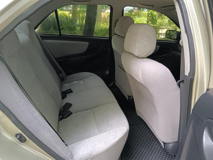 Toyota Vios 1.5E A/T 2005 6