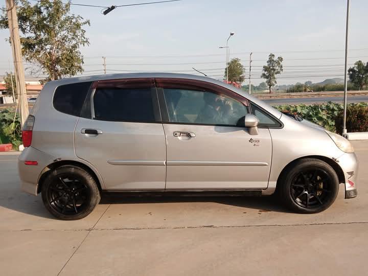 Honda Jazz 2004 ใหม่ๆ 6