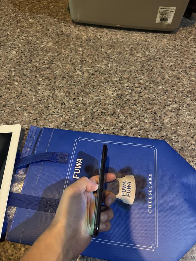 ขายๆๆๆถูกๆๆไอโฟนXสีดำ64กิ๊กเครื่องเดิมๆหายากมากๆสภาพนี้คับสูนTrueใช้งานปกติหมดทุกๆฟังชั่นเครื่องรีสโตได้ตลอดไม่มีติดไอคราว ( แบต87%หายากมากๆคับแบตขนาด 5