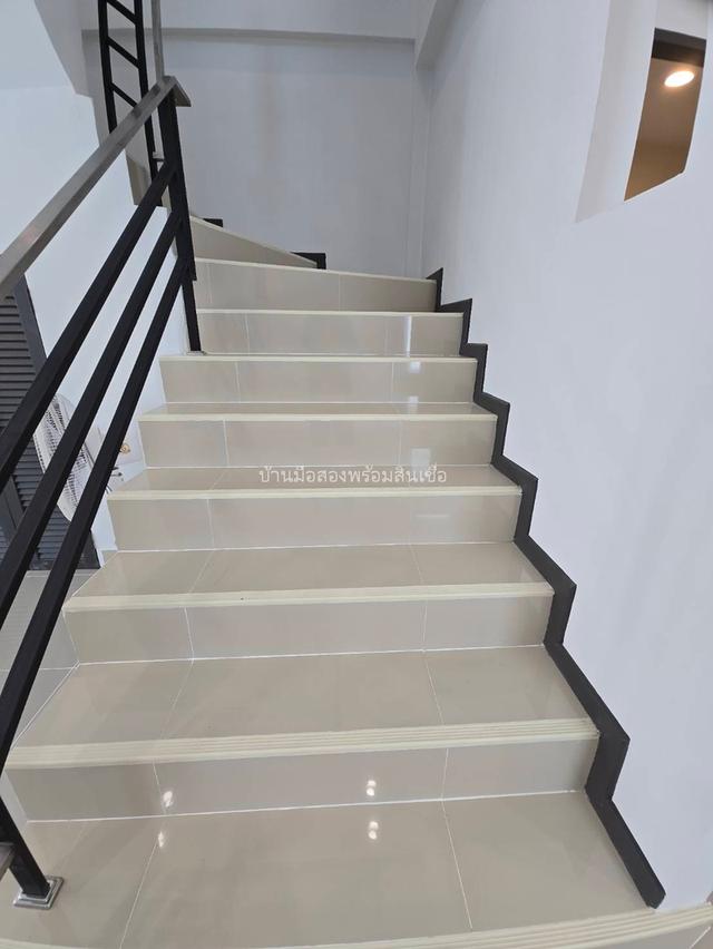 หมู่บ้านพาทาโกเนีย รามอินทรา - สามวา 10