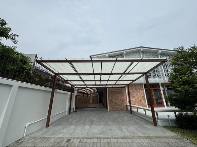 P438 ให้เช่าบ้านเดี่ยว รีโนเวทใหม่ ซอยปรีดีพนมยงค์ 25 เอกมัยซอย 10 บ้านร่มรื่นเหมาะอยู่อาศัย ใจกลาง สุขุมวิท เอกมัย  2