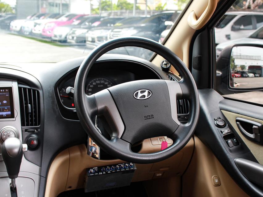 HYUNDAI H1 2.5 ELITE 2014  15