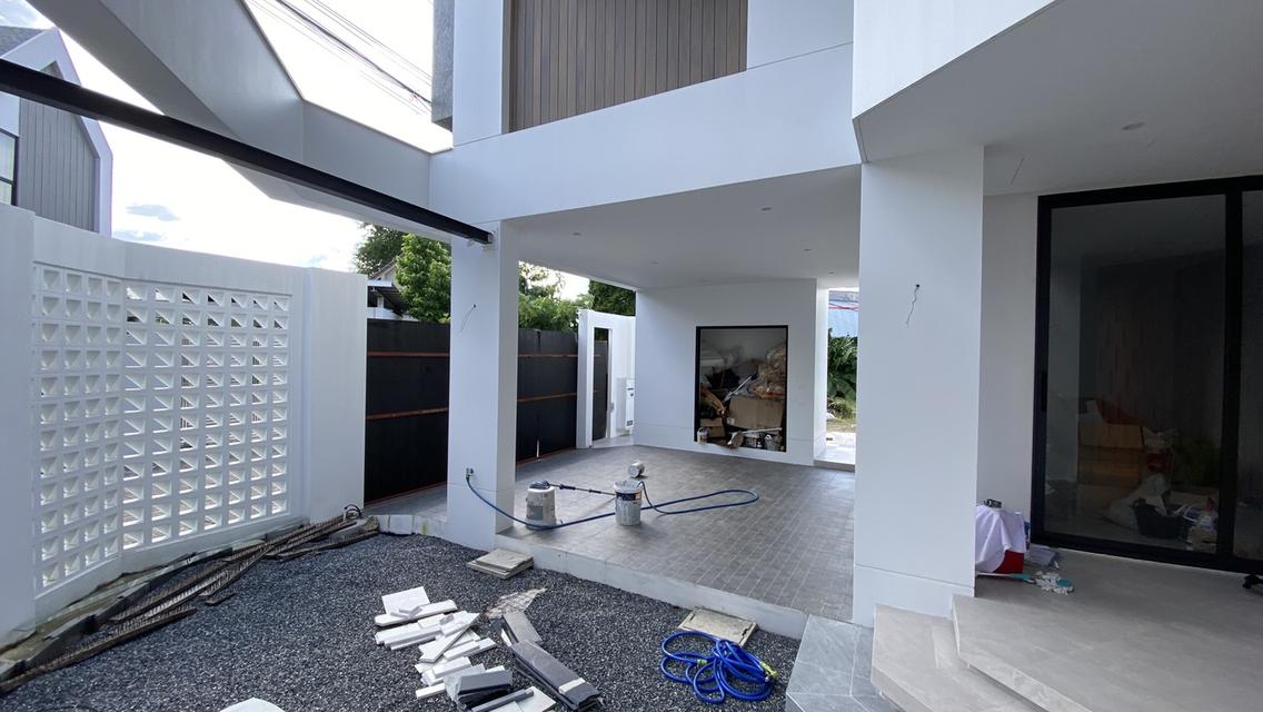 ที่ดินพร้อมสิ่งปลูกสร้าง 5