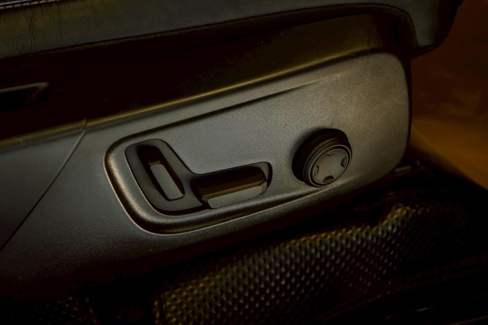 รหัสรถ CBL4221 VOLVO XC40 Recharge Pure Electric Twin Motor AT 2023 รูปที่ 17