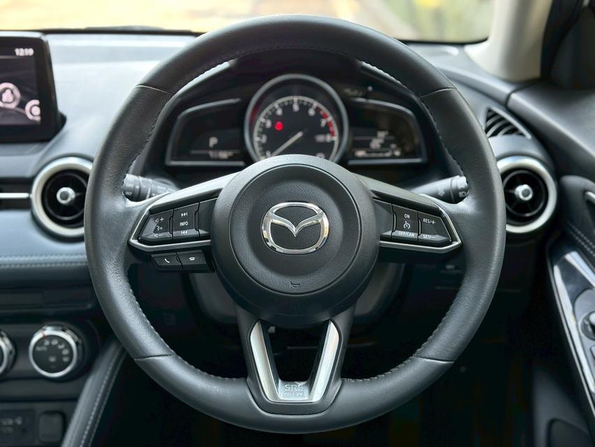 รหัสรถ PJP53 2020 MAZDA 2 1.3 S Leather 8