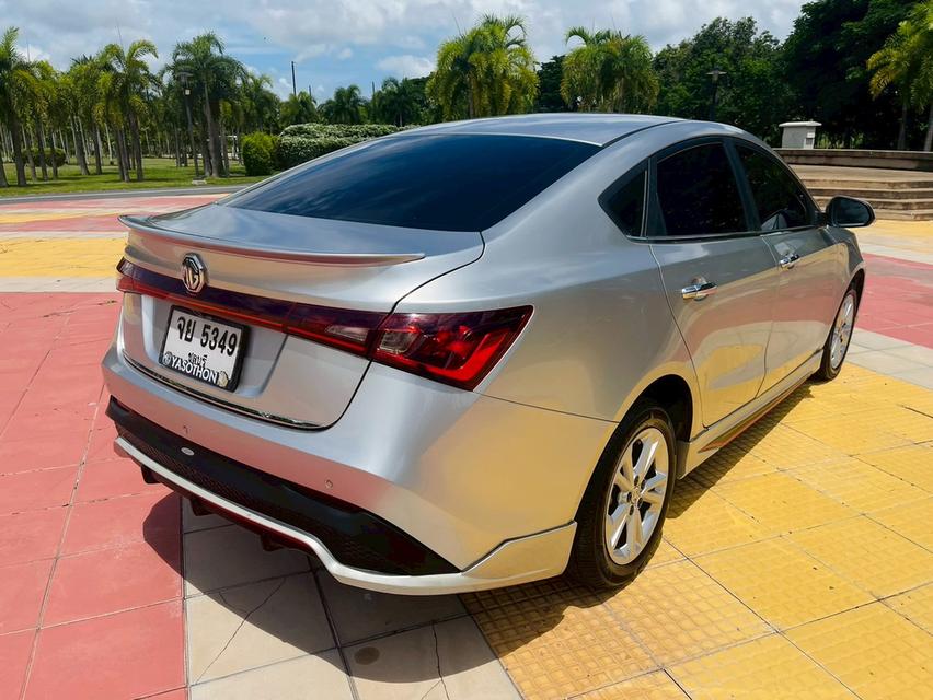 2021 MG MG5 1.5 X Trubo Sunroof Top Model รูปที่ 3