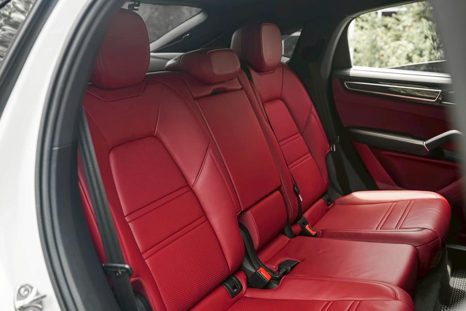 Cayenne Coupe 3.0 V6 e-Hybrid 6