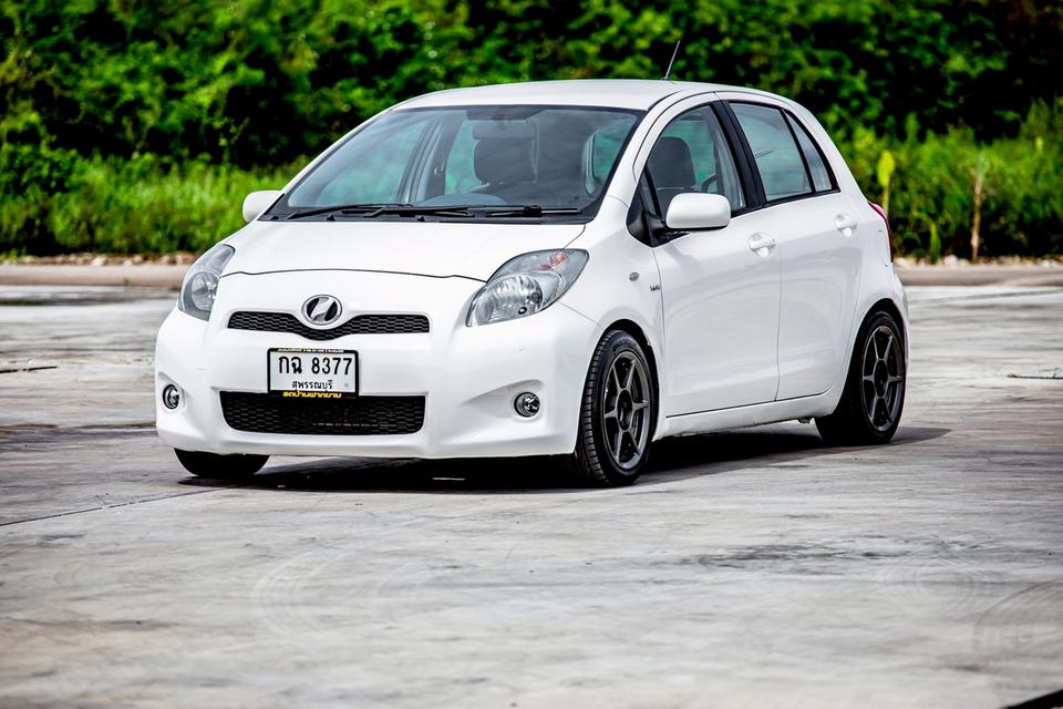 Toyota Yaris 1.5E ปี 2007 เกียร์ออโต้ สีขาว