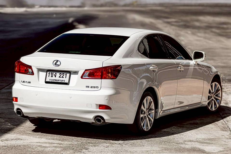 รหัสรถ PR221 Lexus IS 250 Premium Package Minorchange (2012) รูปที่ 8