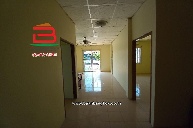  บ้านแฝด หมู่บ้าน ทรัพย์ธานี รังสิต-คลอง 9 เนื้อที่ 37.1 ตรว. ใกล้ซีเจ ซูเปอร์มาร์เก็ต สาขารังสิตคลอง 9 ตำบลลำผักกูด อำเภอธัญบุรี จังหวัดปทุมธานี 4
