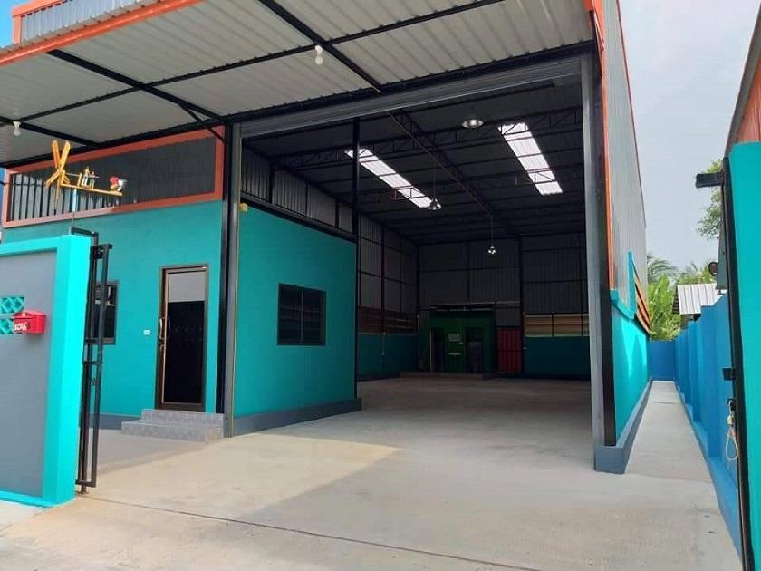 #โกดังให้เช่าซอยวัดลาดปลาดุก ต.บางคูรัด อ.บางบัวทอง จ.นนทบุรี ขนาด กว้าง 10 เมตรXลึก 20 เมตร ความสูง 6.50 เมตร พื้นที่ 200 ตร.ม 4