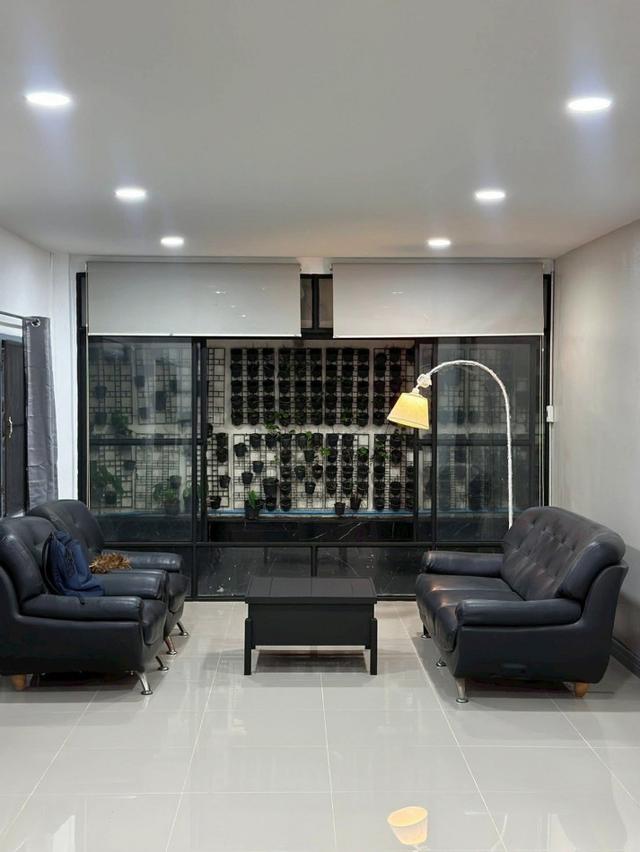 ให้เช่าบ้านเดี่ยว 2 ชั้น 50 ตร.ว. สุทธิสาร–ลาดพร้าว 64 ใกล้ เซ็นทรัล อีสต์วิลล์ 4