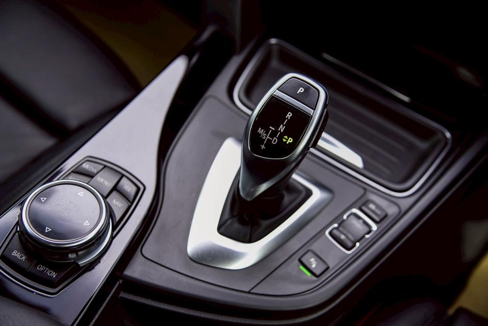 BMW 320d auto รถสวยมาก 15