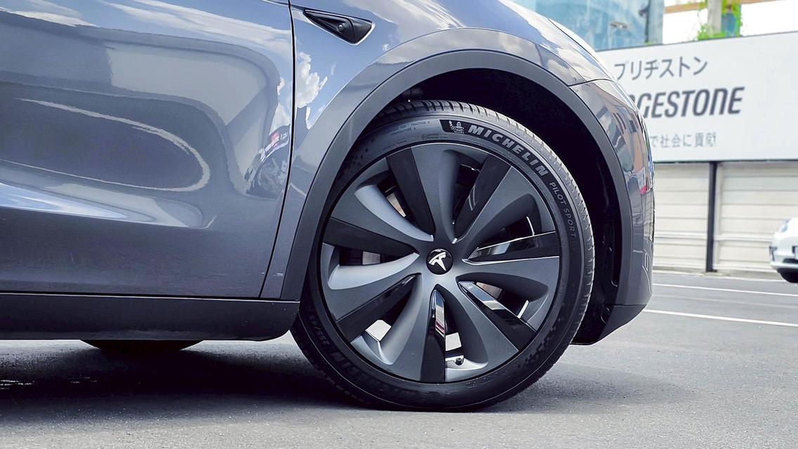 (แจ้งรหัสรถ: AVA6386)⚡️ TESLA Model Y Long Range AWD AT 2023 รูปย่อยที่ 4