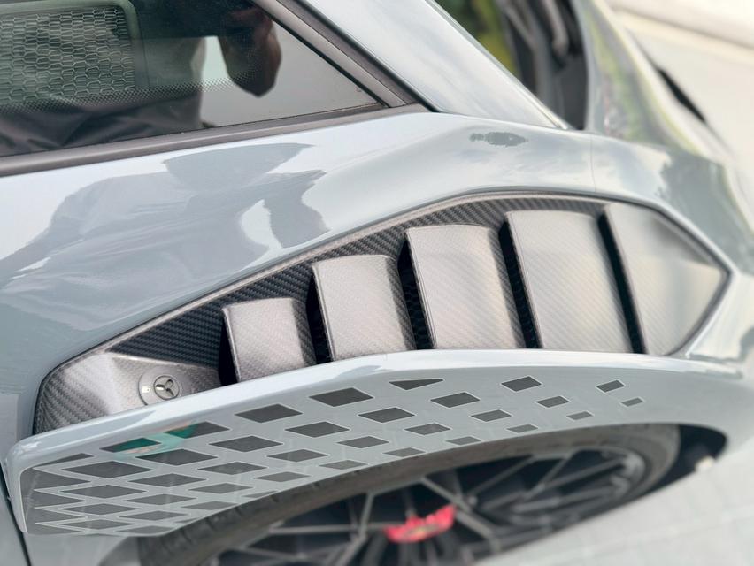 Lamborghini Huracan STO ปี 2022 11
