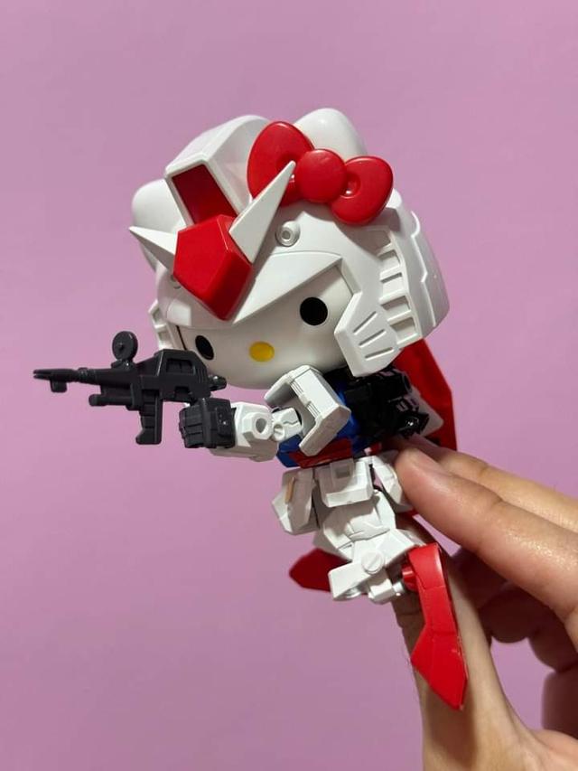 gundam kitty 2