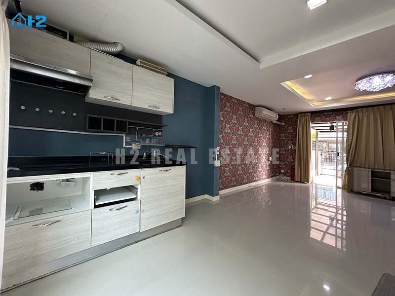 ทาวน์เฮ้าส์2ชั้น อินดี้ บางใหญ่ (INDY BANG YAI)  ** 5 นาที ถึงเซ็นทรัล เวสต์เกต ** 5