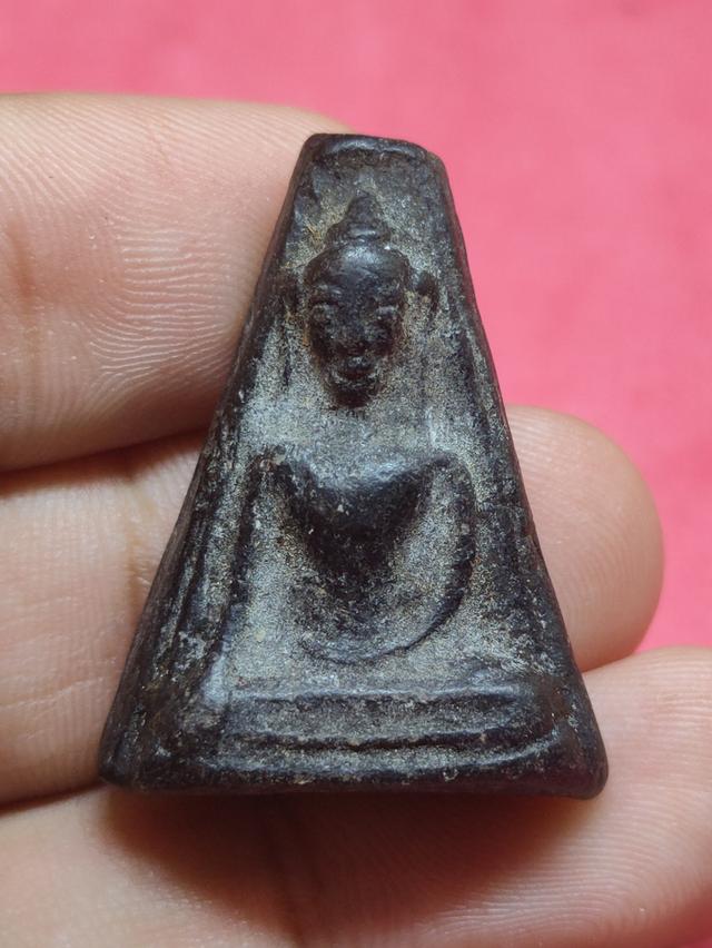 พระผงสุพรรณ.........