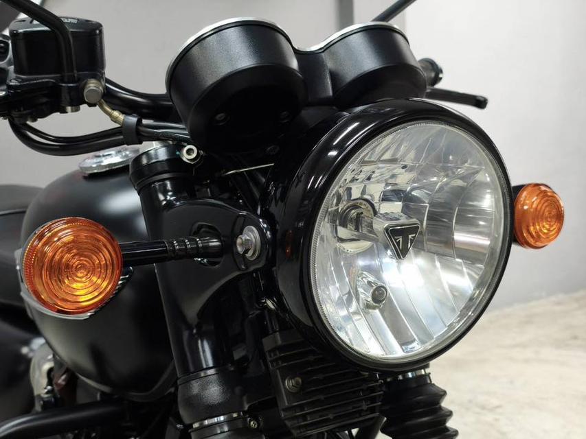 Triumph Bonneville T100 Black ปี 2019 abs หล่อๆ พร้อมขี่ใช้งาน รูปที่ 15