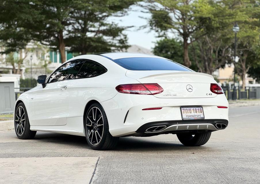 รหัสรถ AVA1919 ⭐ Benz C43 AMG 4MATIC Coupe ปี 2017 ตัวแรง 367 ม้า รูปที่ 4