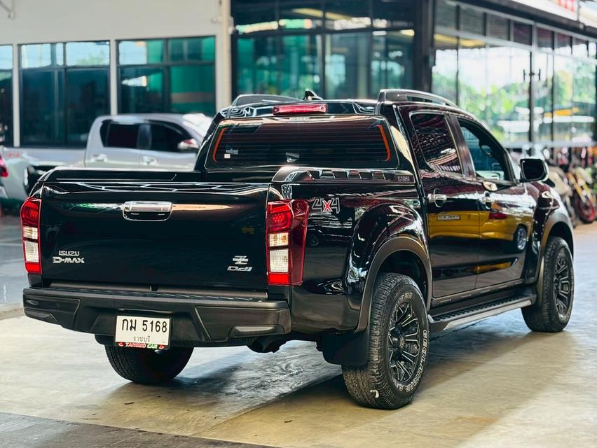 ISUZU D-MAX 3.0 Vcross Z-Prestige Cab4 4WD ปี2019  ตัวท็อปสุดในรุ่น น็อตไม่ขยับ คุณภาพเต็มคัน ขับ4โฟรวิล 3