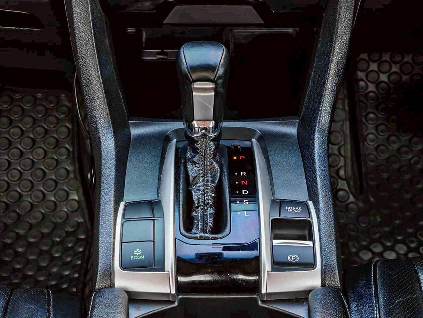 ขาย HONDA CIVIC 1.8 EL โฉม FC ปี 2017 เลขไมล์ 160,000 กม. 14