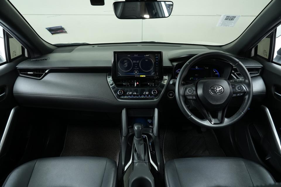 2022 Toyota Corolla Cross 1.8 Hybrid Premium Safety GR Sport SUV สีขาว เลขไมล์ 47175 กม. 9