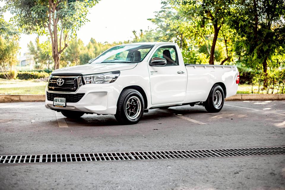 Toyota Revo 2.8J Plus Standard Cab ปี 2018 สีขาว เกียร์ธรรมดา กระจกไฟฟ้า