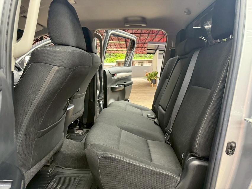 TOYOTA REVO 2.4 E PLUS 4WD DOUBLECAB ปี 2020  15