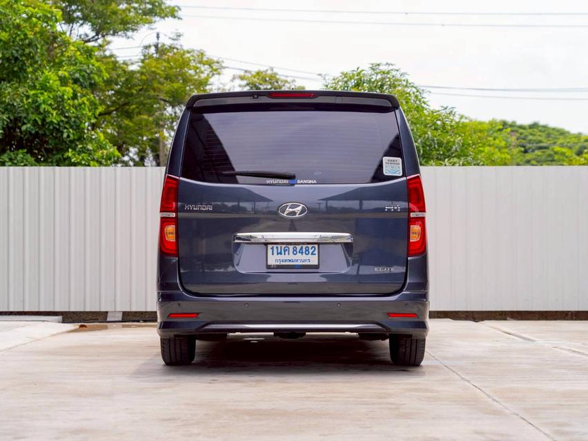HYUNDAI H-1 2.5 Elite ปี 2021 ประกันเครื่องเกียร์3ปี 30,000 km