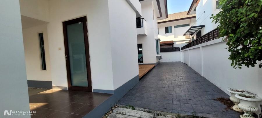 69030180 : ขายบ้านเดี่ยว 2 ชั้น 3 ห้องนอน สไตล์โมเดิร์น บนที่ดินขนาด 59.3 ตร.ว.  โครงการเนอวานา บียอน ด์ไลท์ กรุงเทพกรีฑา 32 ถนนพระราม9-มอ 4